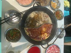 -憨铁匠老火锅(龙岗万科里店)