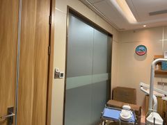 -上海仁爱医院口腔科 · 种植