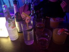 -vimi便利店酒吧