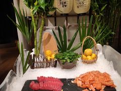 -松山湖凯悦酒店·Café自助餐厅·周末火舞秀表演