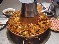 -老佛爷铜炉蛙锅(东门老街店)