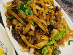 -潮隆牛肉美食城(莲花路店)