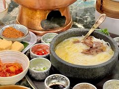 牛肉饵丝-浩海火燒雲傣家菜(静安芮欧店)