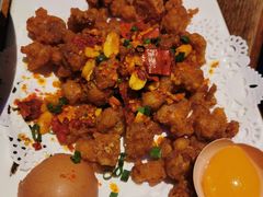 辣酥鸡拼芒果蛋-胡桃里音乐酒馆(仓山万达店)