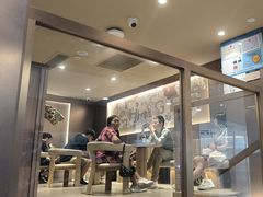 -霸王茶姬(上海恒基名人店)