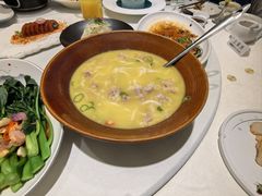 -沪华海鲜大酒楼(南汇店)