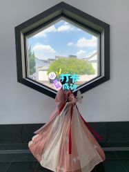 -一揽芳华汉服旗袍体验馆(拙政园店)