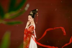 -盘子女人坊生日照·摄影馆(浦东店)