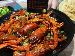 -巴厘龙虾·榜首油焖大虾(音乐学院·沿江酒馆店)