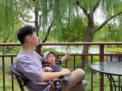 -上海怡沁园度假酒店