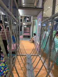 -meland club亲子乐园(重庆万象城店)