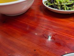 -芦茨金富饭庄·25年老字号·专做稻草鸡