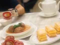 -香港百合居(LCM置汇旭辉广场店)