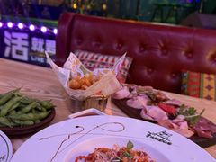 -Famous肥猫墨西哥音乐餐吧(五棵松华熙LIVE店)