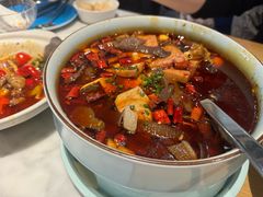 -渝信川菜 · 川味家常菜(财富购物中心店)