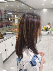 -镁连社·美联社