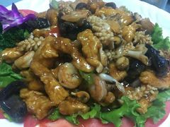 -小船渔村•大连菜•大连焖鱼(明泽街店)