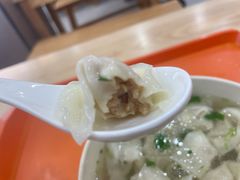 -周震馄饨