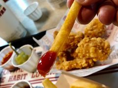 -The Habit Burger Grill 哈比特汉堡(复兴soho店)