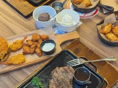 -必胜客(WOW梧州旺城店)