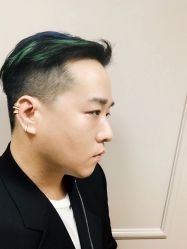 -变画·发型STUDIO