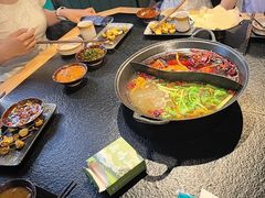 -鹿鸣山草本茶香火锅(园西路店)