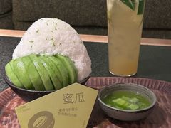 -三出山火锅(南京万象天地店)
