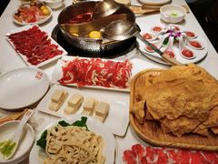 -犇鼎牛潮汕牛肉火锅(新辰里学清路店)