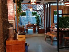 大堂-莽子老火锅(大坪店)
