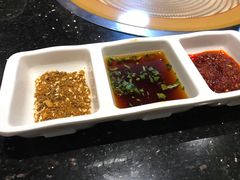 -猪啊牛呀羊啊铜盘烤肉(正大广场店)
