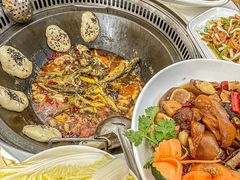 -丹水桥地锅鱼·翘嘴鲌·地方特色全鱼宴(丹江口大坝店)