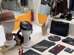 -Her Sight设计师女装集合店(静安华山路店)