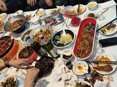 -路边边.炒菜烧烤.音乐餐厅(良乡长虹店)