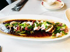 -炆艺乳鸽·煲仔饭大排档(望京来广营店)