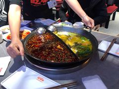 -吃城都·鱼蛙火锅(西玉龙街店)