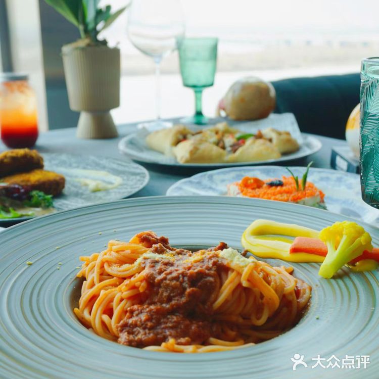 外滩701美食与江畔美景的完美结合