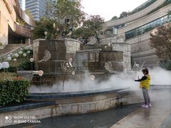 -圆融星座购物中心