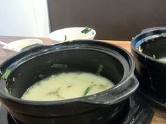 -在蒙自过桥米线