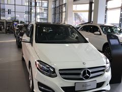 -上海星瀚奔驰4S店(红柳路店)