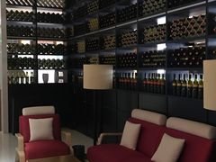 -喜鹊愉家酒店(郑州曼哈顿博览中心地铁站店)