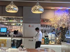 -ELI FALAFEL Lebanese&Mediterranean黎巴嫩美食(富城路店)