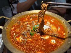 -张翻越·川渝冒菜·武汉黑鸭煲(城北万象城店)