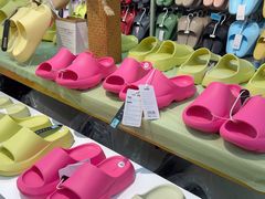 -西北轻工批发市场