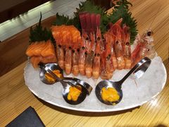 -花和海鲜自助(梅江店)
