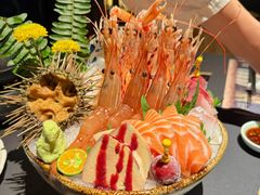 -雍容荟活龙虾自助餐(IFS黑金店)