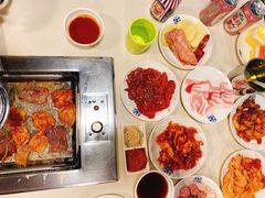 -爱客得牛排海鲜烤肉·火锅自助(春熙路黑金好店)