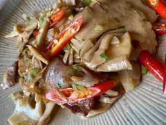 炒西双版纳金刚笋-半山腰·云南菜(侨福芳草地店)