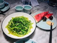 -小菜园新徽菜(宜兴八佰伴店)