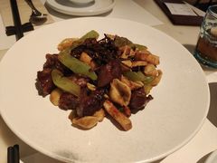 -港丽餐厅(高德置地店)