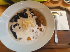 -RUXU入续糖水铺与包(卓悦中心店)